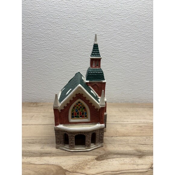 Vtg 1995 Christmas Valley Collection Light Up Cathedral - Picture 9 of 15